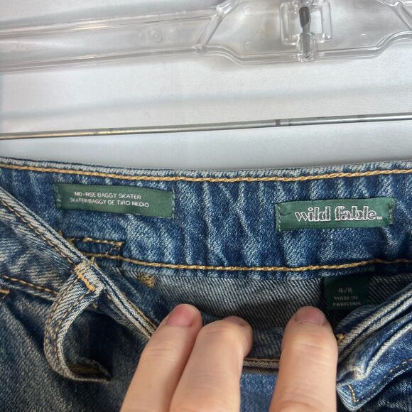 Wild Fable NWT Mid Rise Baggy Denim Jean Slouchy Back Cinch Tab Size 4/29 - Picture 7 of 11